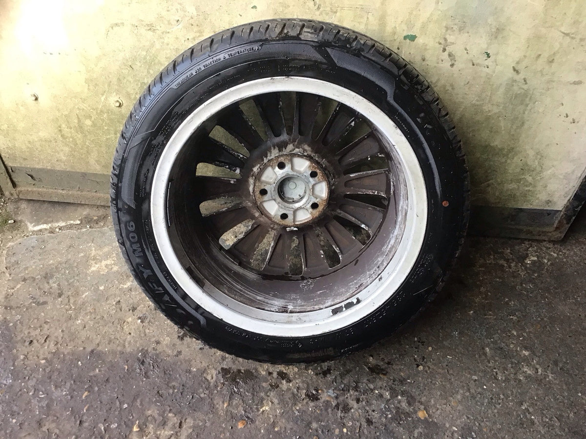 VOLKSWAGEN PASSAT B6 ALLOY WHEEL 17'' 3C0601025G TYRE 235X45X17 2005 20109