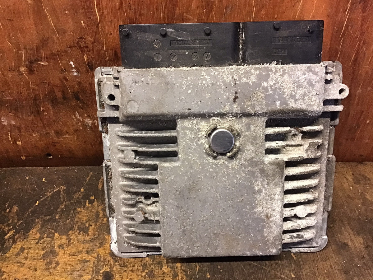 VOLKSWAGEN SEAT AUDI 1.2TSI PETROL ECU  03F906070AJ CBZA 2009 20142