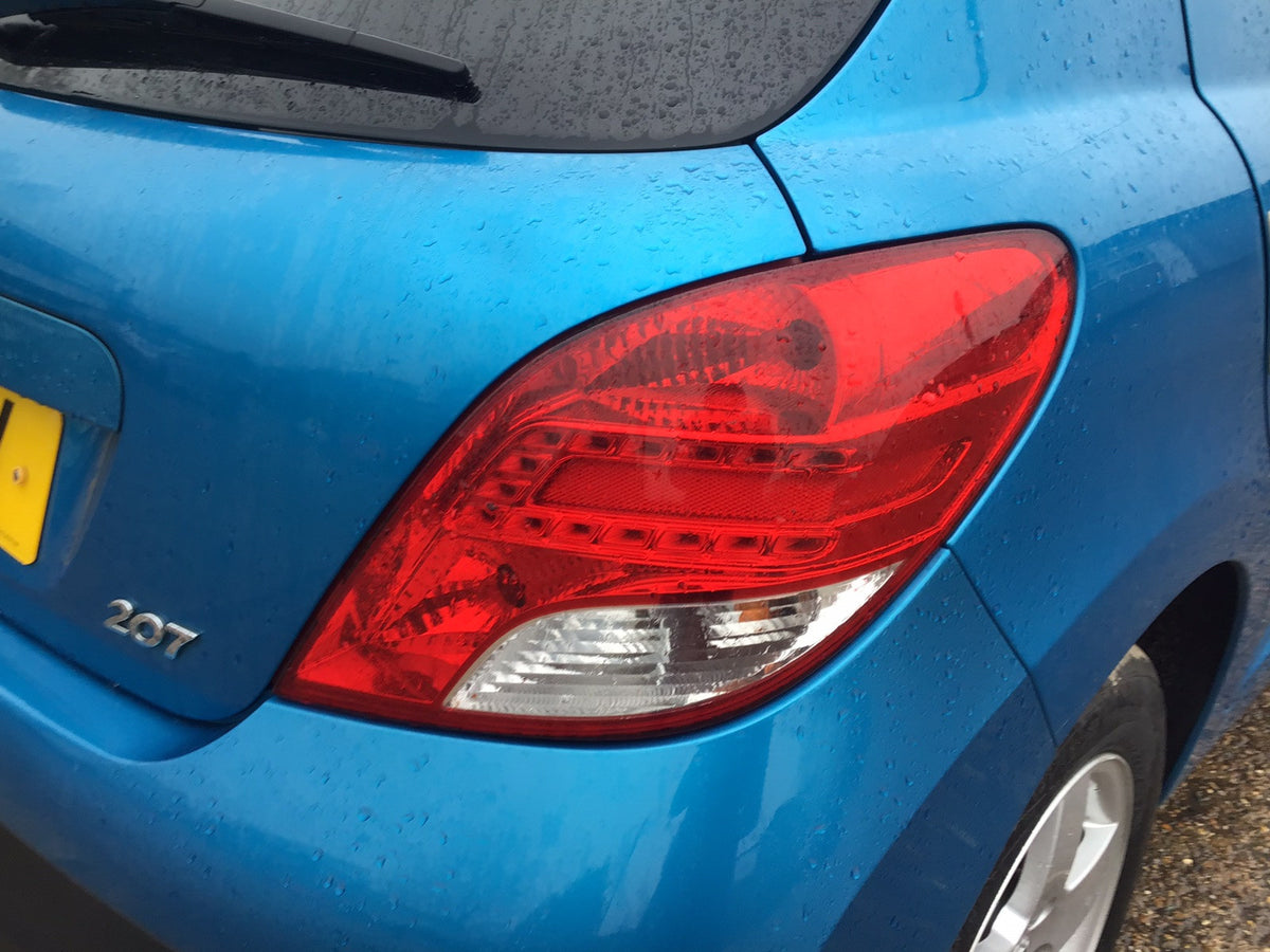 PEUGEOT 207 DRIVER'S SIDE O/S REAR LIGHT 2009 20121