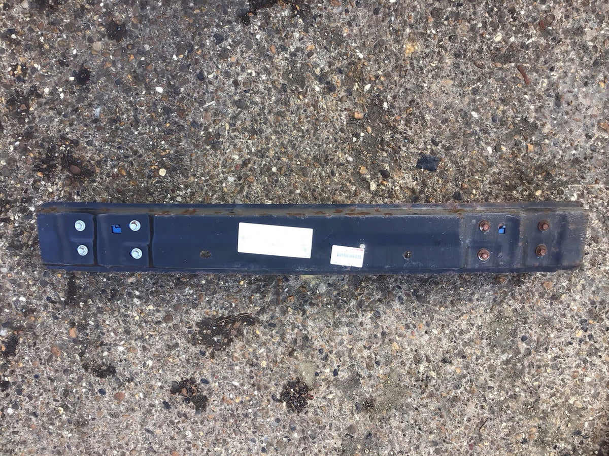 TOYOTA VERSO MK2 REAR BUMPER SUPPORT BAR CRASH BAR 2013 20185