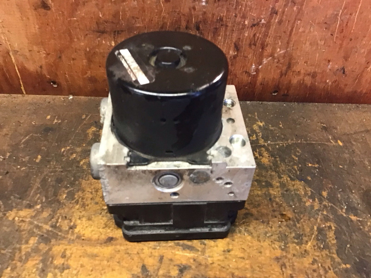VOLKSWAGEN GOLF MK6 ABS PUMP MODULE 1K0614517BJ 1K0907309AN 2009 20126