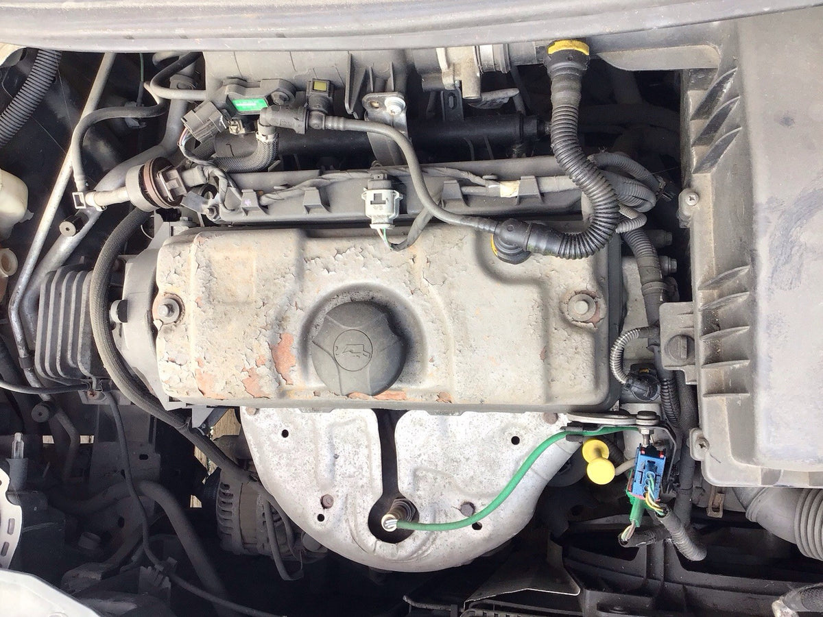 PEUGEOT 207 CITROEN PETROL 1.4 ENGINE KFT 82000 MILES 2009-2012