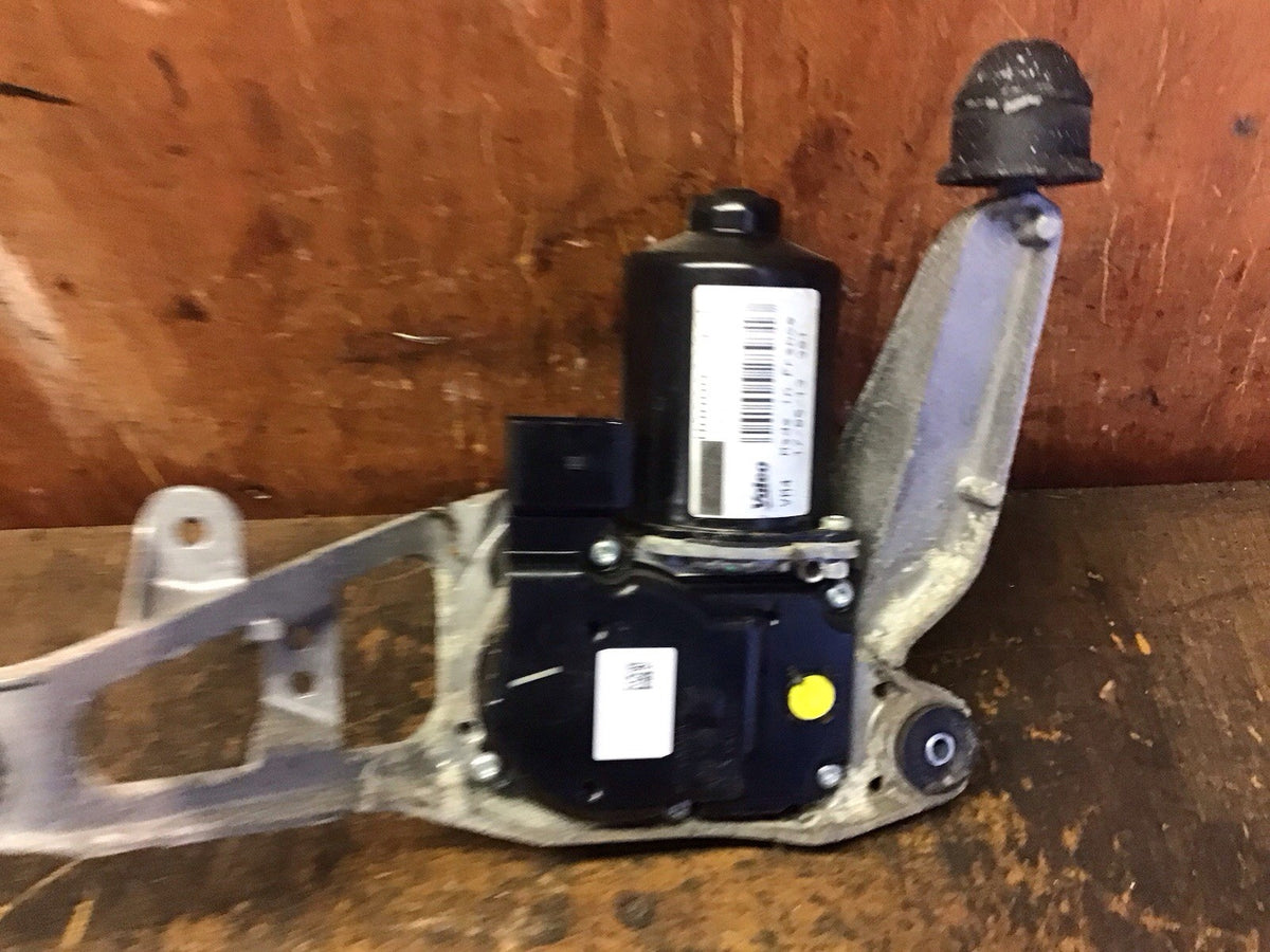FORD B MAX WIPER MOTOR DRIVER RIGHT SIDE  AV21 17504 BD 2013 20186