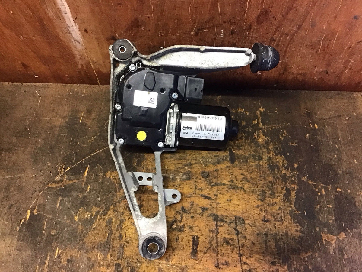 FORD B MAX WIPER MOTOR PASSENGER LEFT SIDE  AV21 17504 AD 2013 20181