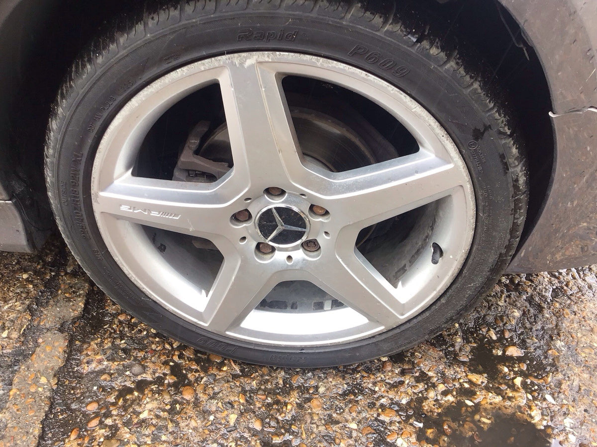 MERCEDES A,B CLASS AMG ALLOY WHEEL 18'' A1694011602 TYRE 225X45X18 2005-2012